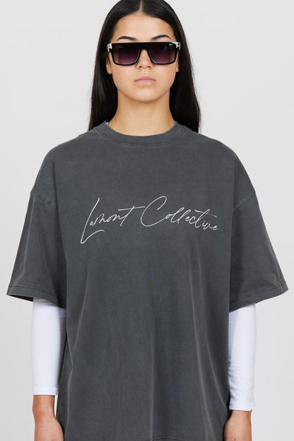 SIGNATURE TEE