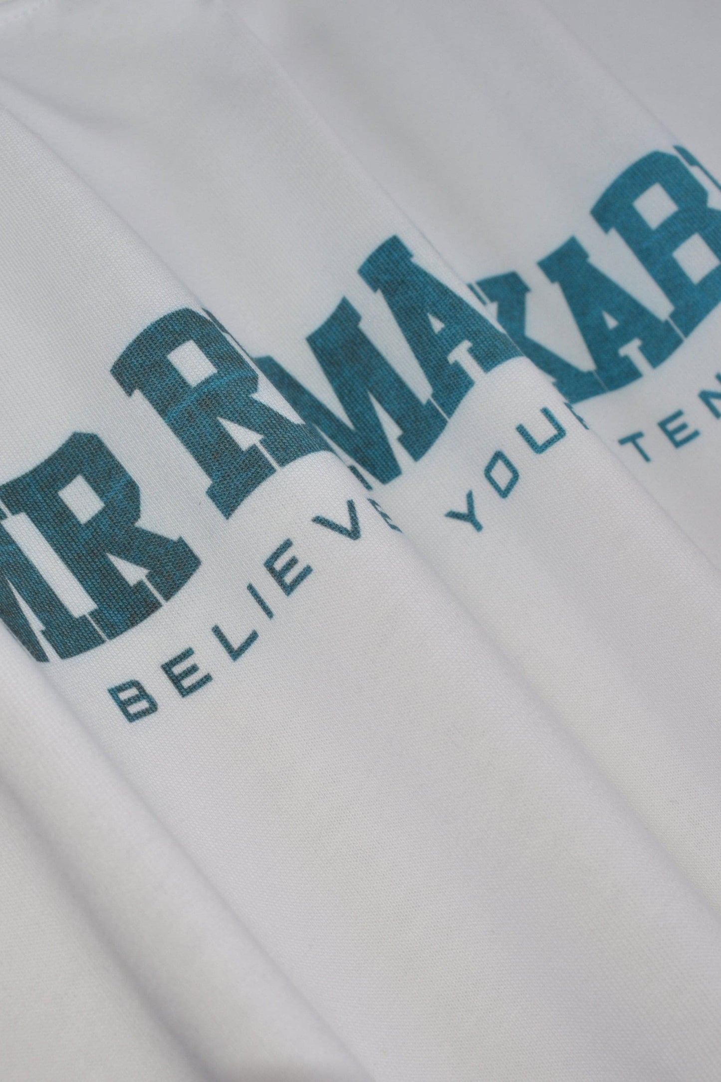 MR REMARKABLE TEE